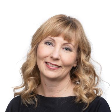 Anna Alakoski, Lääketieteen tohtori — Pihlajalinna